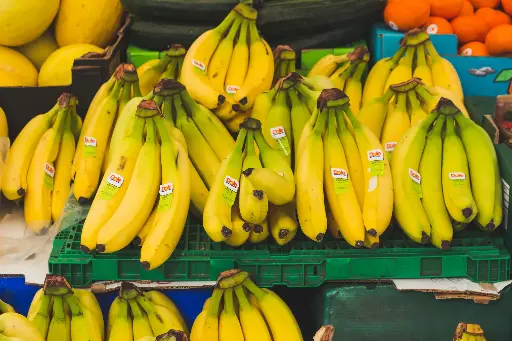 Banana ( kela ) per dozen ( darjan )